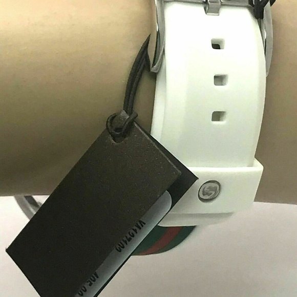 GUCCI Men's Watch SYNC YA137102 White Rubber Band - Picture 10 of 12